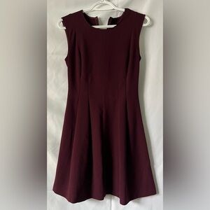 Dynamite Dress Women’s S Elegant Sleeveless Burgundy Evening Cocktail Party